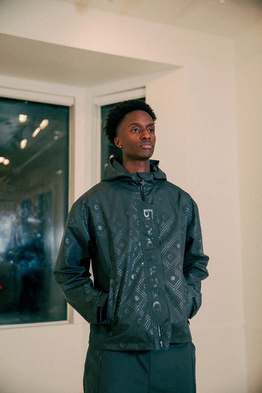 DW Windy Moon Jacket (Grey)