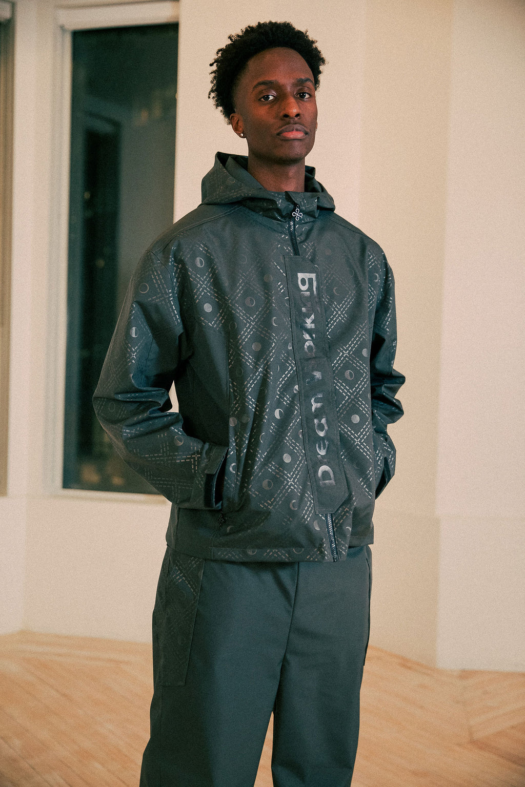 DW Windy Moon Jacket (Grey)