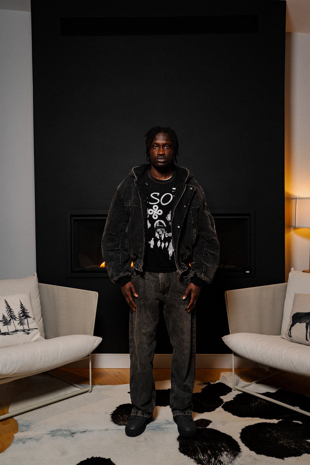 DW Bomber Jacket (Black)