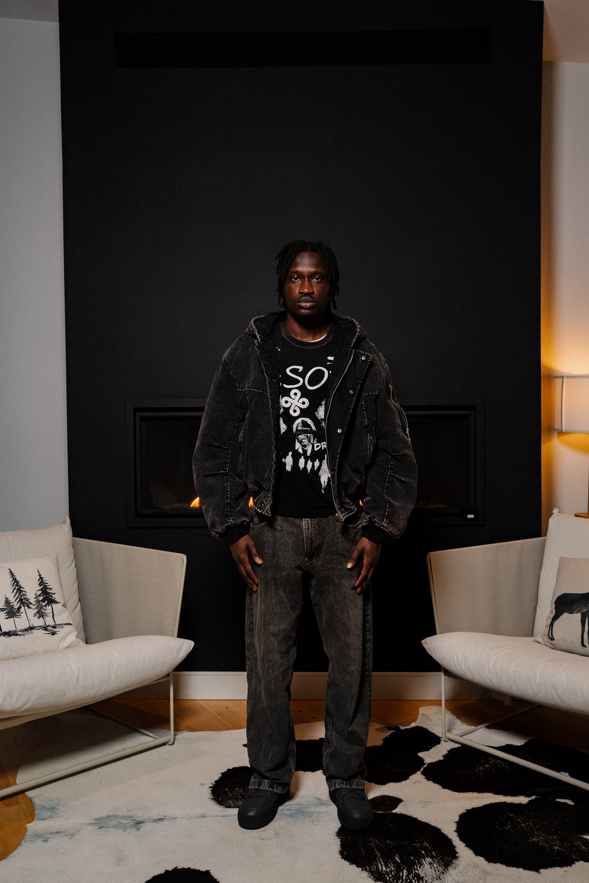 DW Bomber Jacket (Black)