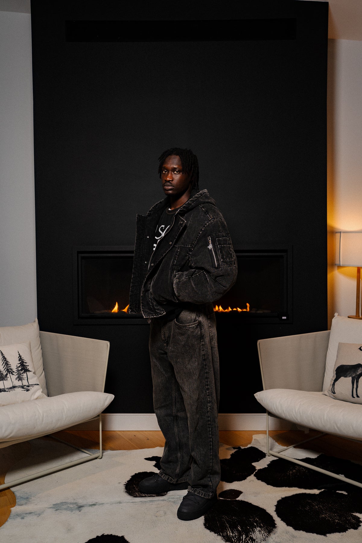 DW Bomber Jacket (Black)