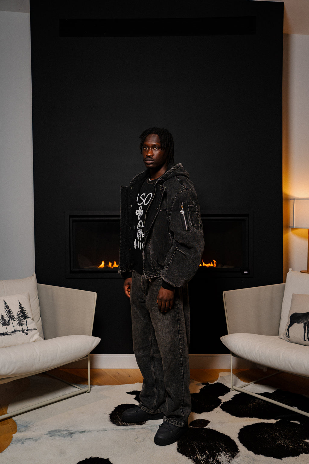 DW Bomber Jacket (Black)