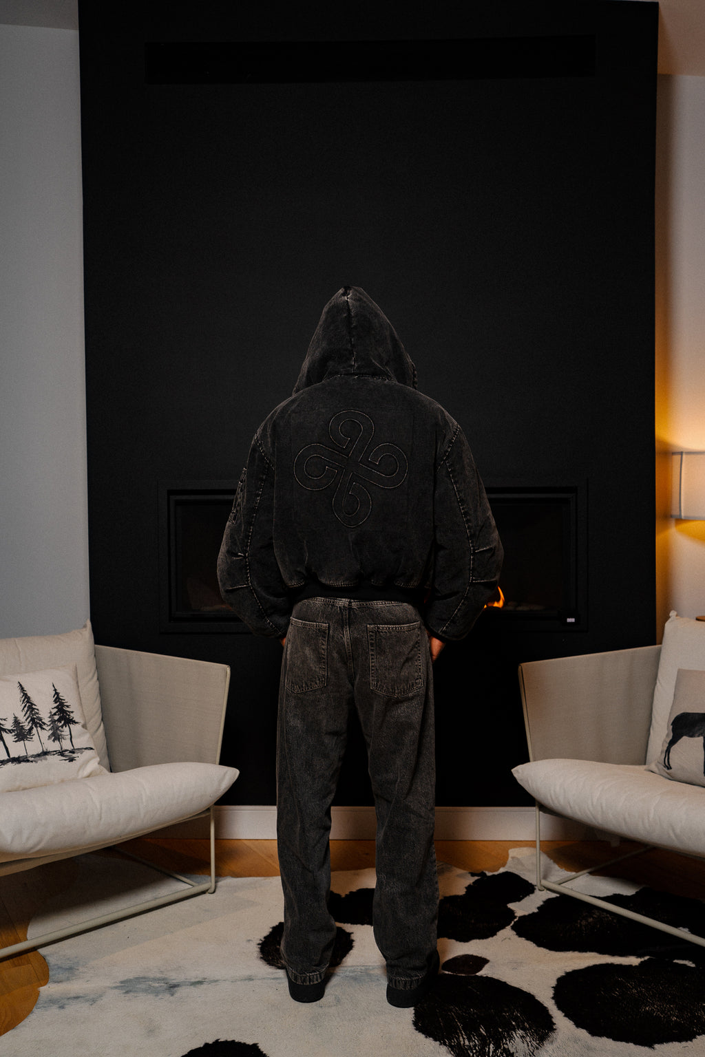 DW Bomber Jacket (Black)