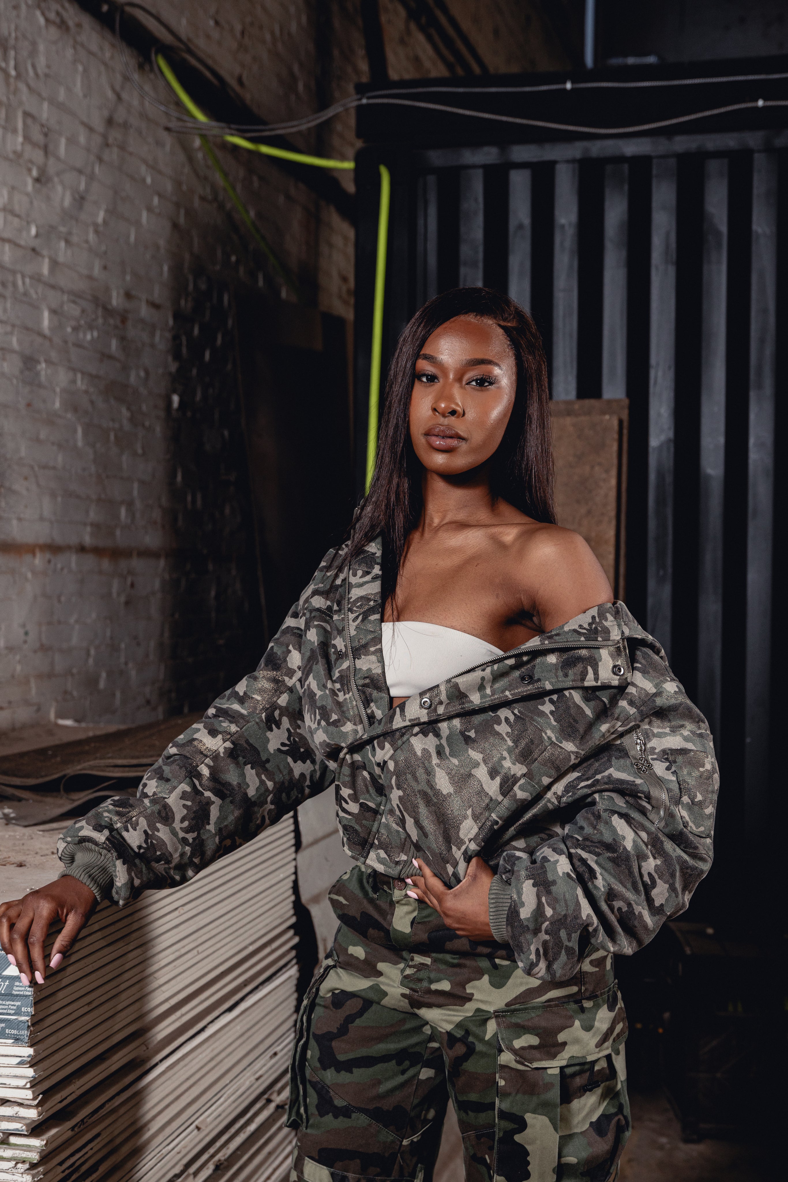 DW Bomber Jacket (Army)