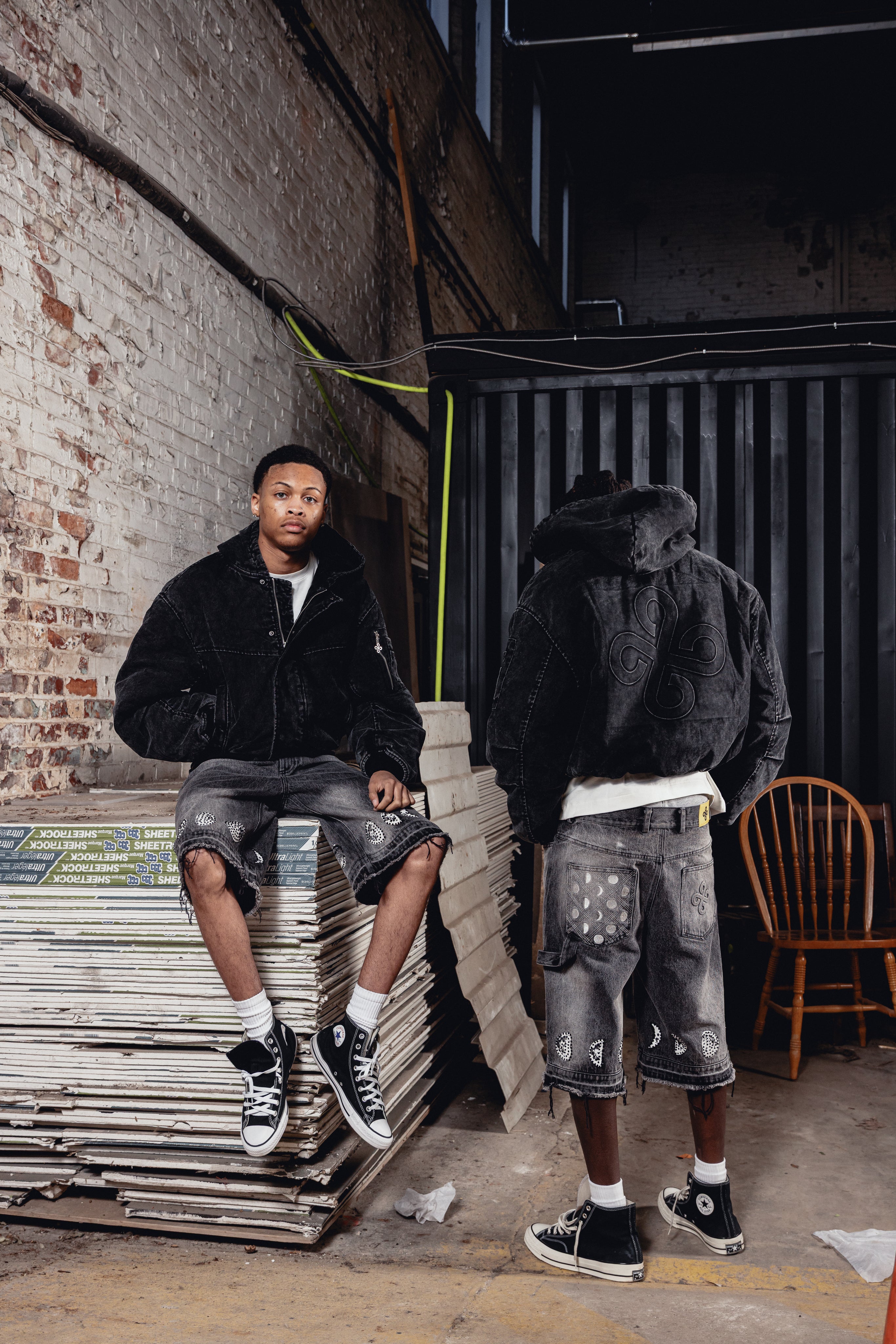 DW Bomber Jacket (Black)