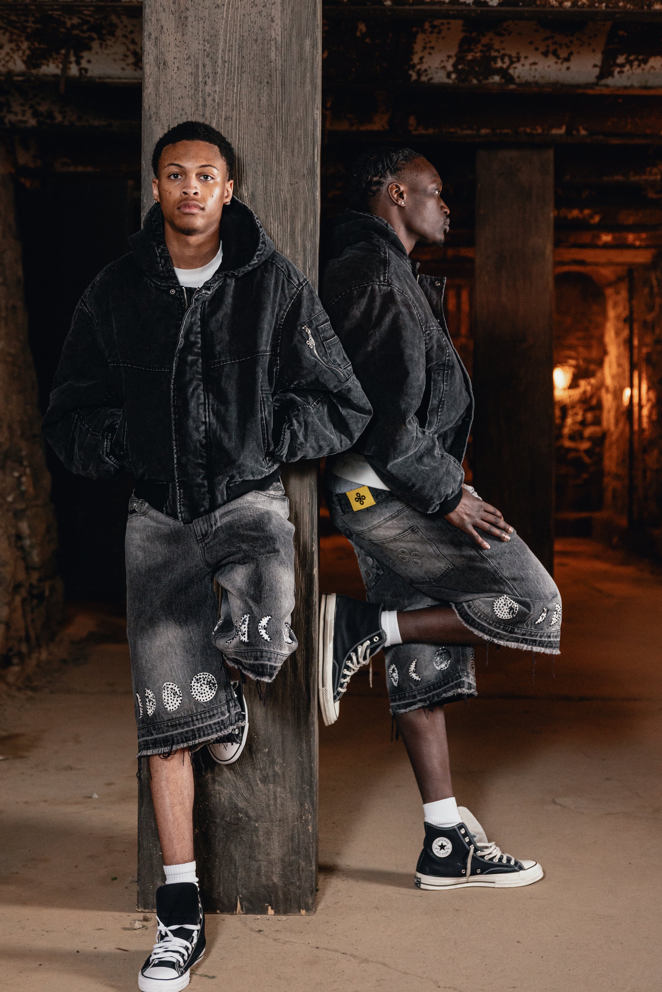 DW Bomber Jacket (Black)