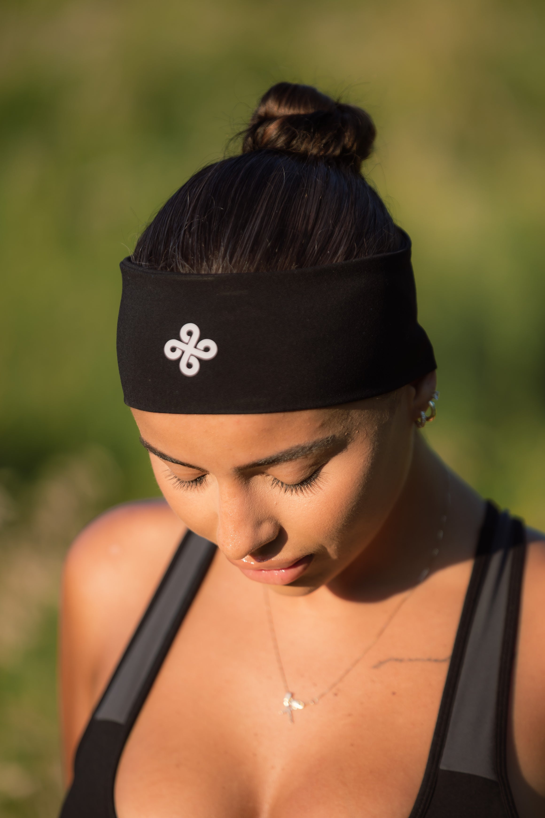 DW Women Sport Headband (Black)