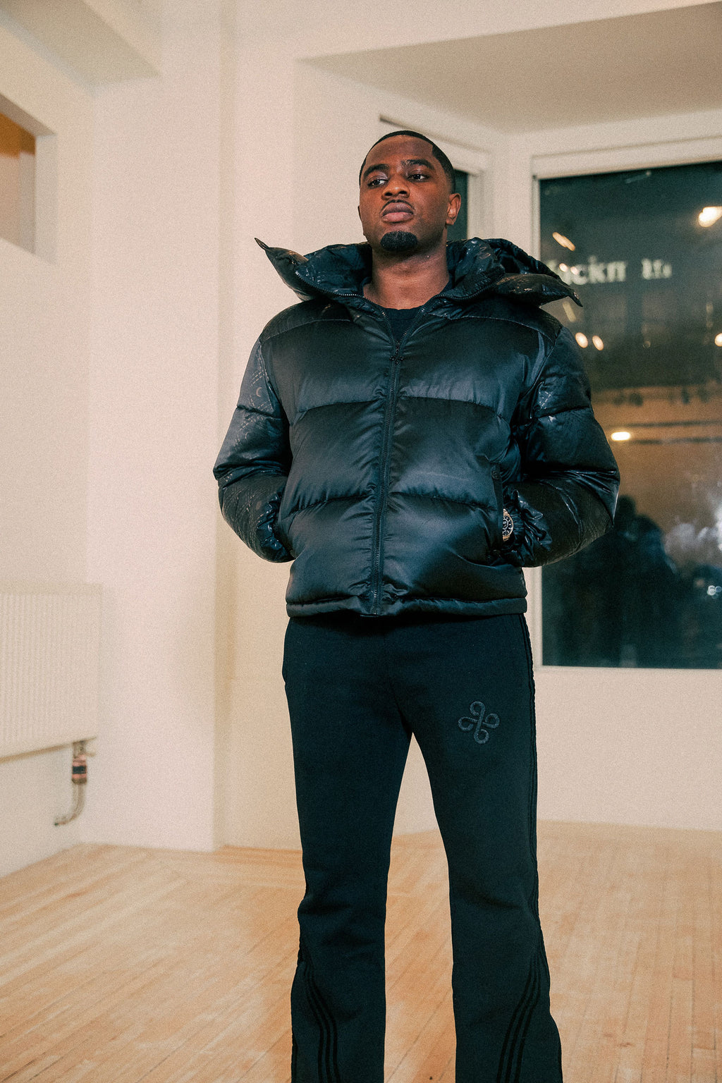 Dream Weave Track All Black(Velvet Stripes)