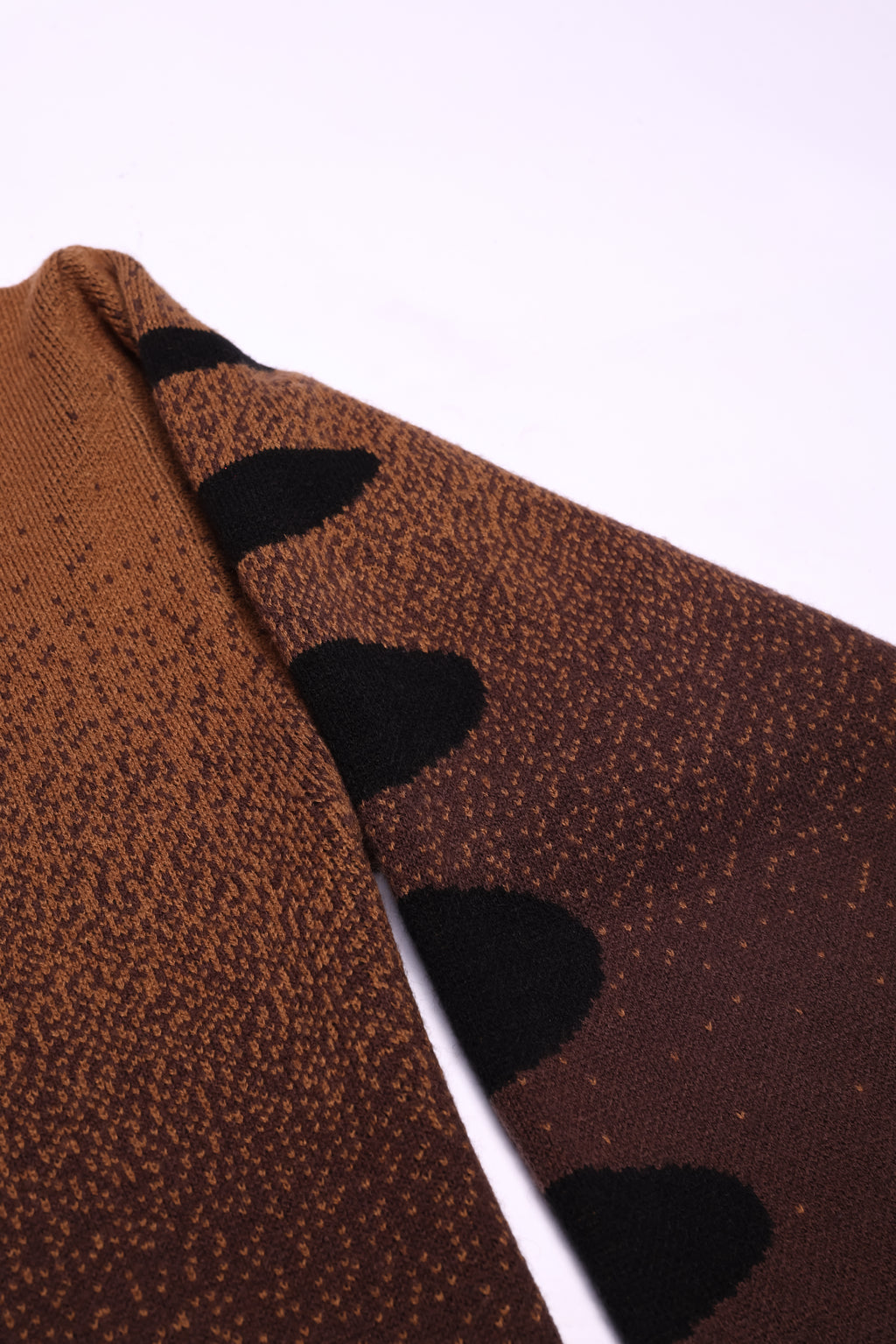 DW Knitted Hoodie (Brown)