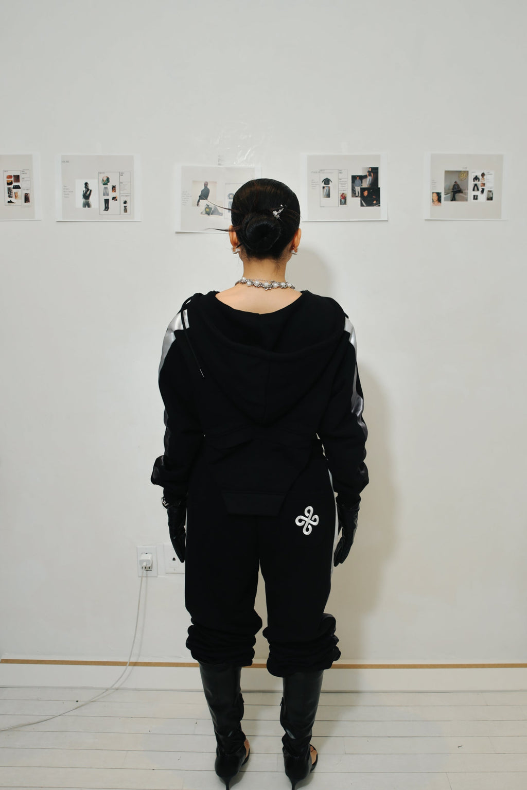 DW Women Sweat suit (Black)