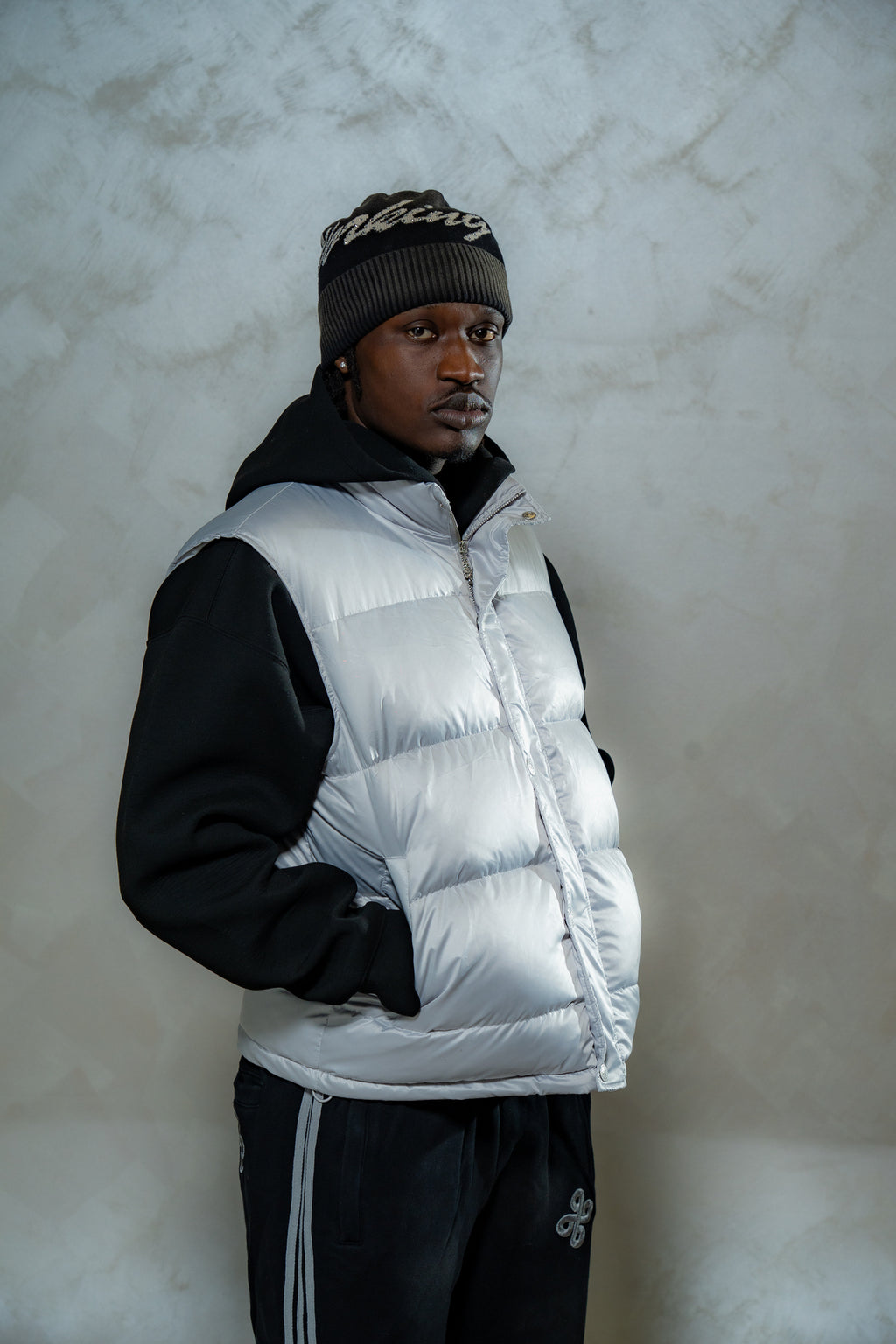 Dream Working Cloud Puffer Vest (White)